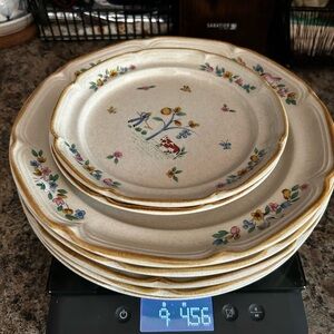 Bundle Set 3 - Heartland 7774 Vintage
Stoneware Set